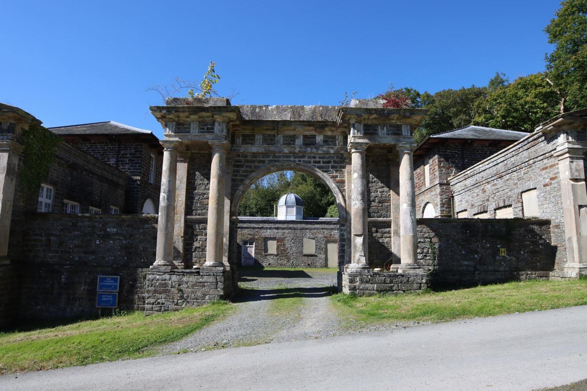 Plas Nanteos Mansion Aberystwyth Exterior photo